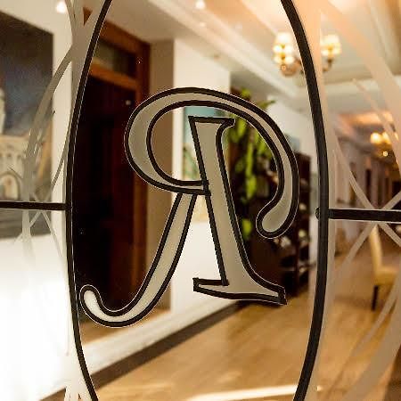 Hotel Rex سيفِسوارا المظهر الخارجي الصورة