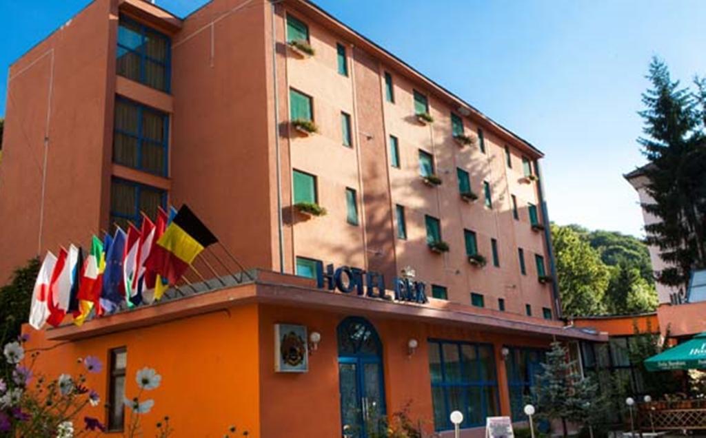 Hotel Rex سيفِسوارا المظهر الخارجي الصورة