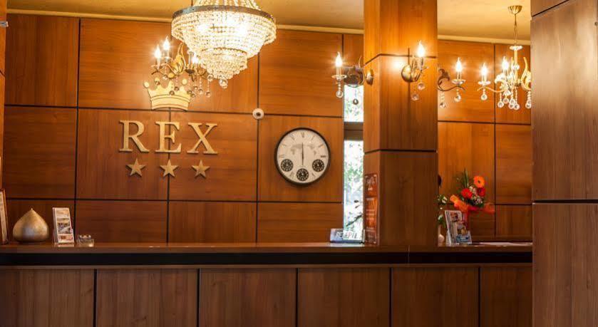 Hotel Rex سيفِسوارا المظهر الخارجي الصورة